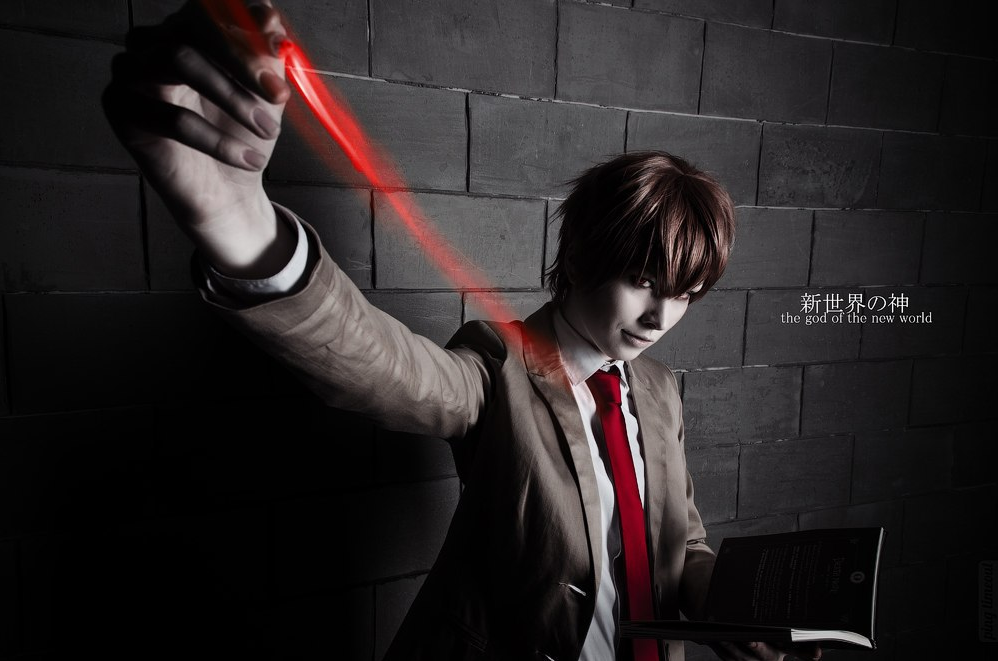 Light Yagami - The God of the New World cosplay by FaustotheEndless